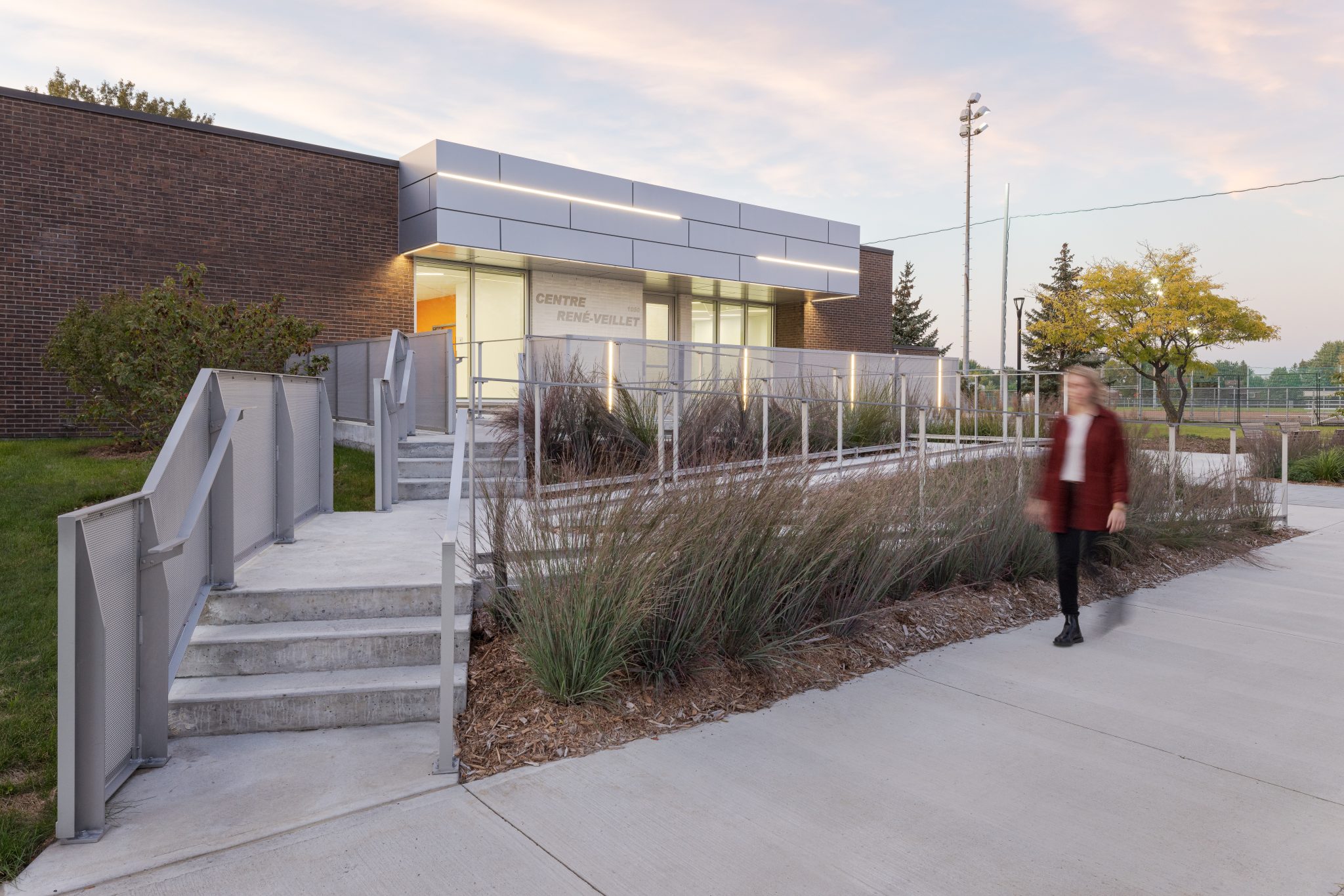 René-Veillet Community Centre - Cardin Julien